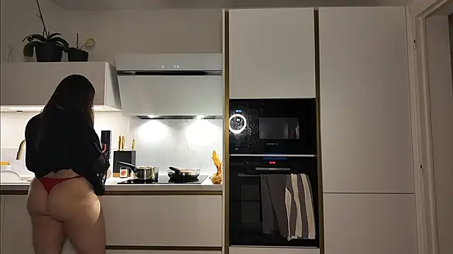 Luna Dollxh online show from November 2025 07:40:02 PM