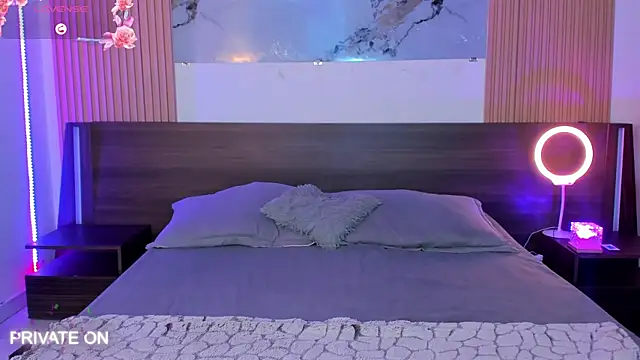 samanthaa moon online show from November 2025 11:37:02 PM