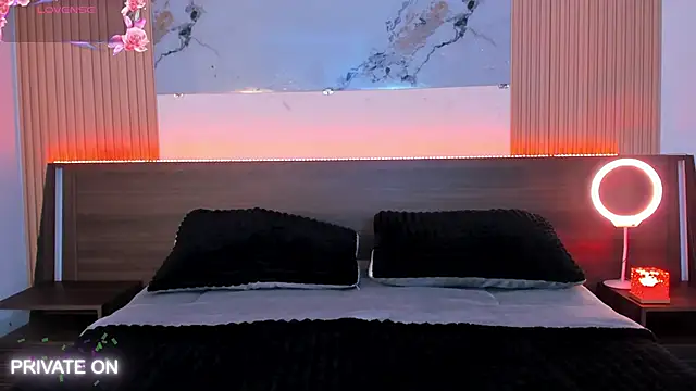 samanthaa moon online show from March 2026 12:47:02 AM