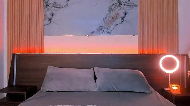 samanthaa moon online show from February 2026 11:24:02 PM