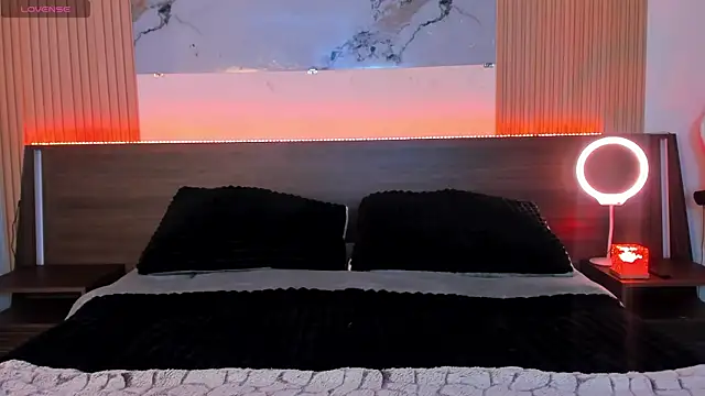 samanthaa moon online show from March 2026 11:01:02 PM