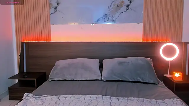 samanthaa moon online show from February 2026 10:51:02 PM