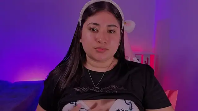 Gaby  Howards online show from March 2026 07:04:02 PM