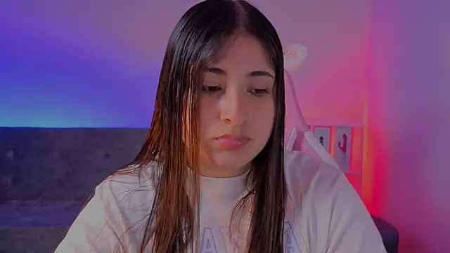 Gaby  Howards online show from April 2026 07:09:02 PM