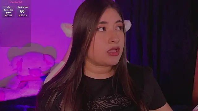 Gaby  Howards online show from November 2025 09:07:01 PM