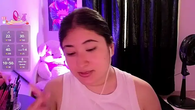 Gaby  Howards online show from October 2025 07:03:02 PM