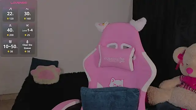 Gaby  Howards online show from November 2025 07:02:02 PM