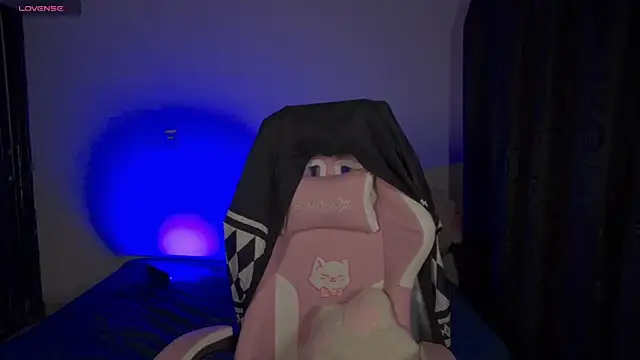 Gaby  Howards online show from November 2025 07:06:01 PM