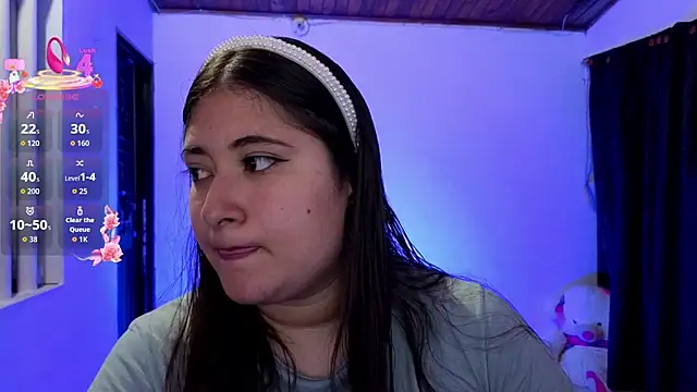 Gaby  Howards online show from September 2025 12:54:02 AM