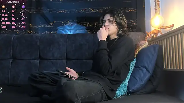 Diamond twink online show from November 2025 03:43:01 AM