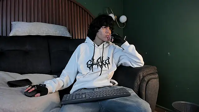 Diamond twink online show from July 2026 05:41:02 AM