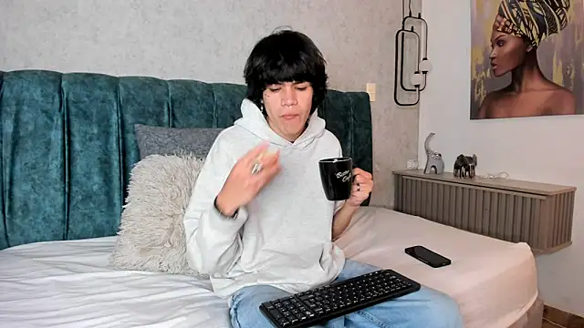 Diamond twink online show from June 2026 01:41:02 PM