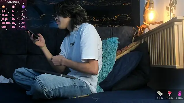 Diamond twink online show from November 2025 03:33:02 AM