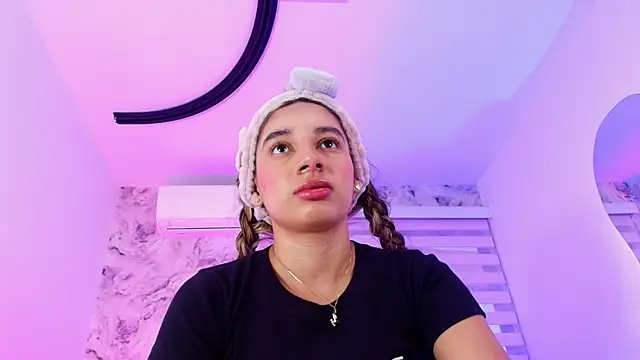 celeste moonx online show from November 2025 12:16:01 PM