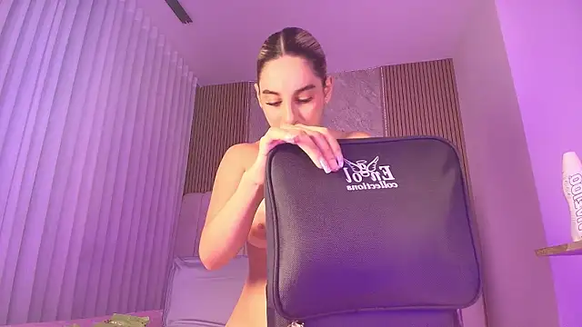 celeste moonx online show from February 2026 12:01:02 PM