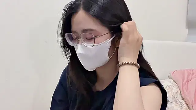 LHeart online show from February 2026 01:55:01 PM