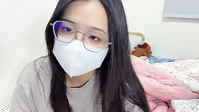 LHeart online show from December 2025 02:10:02 PM