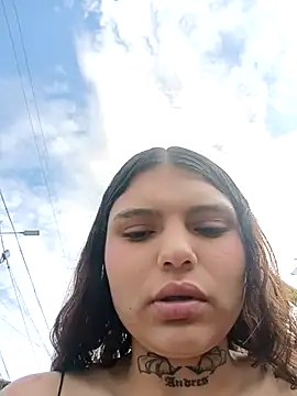 Snapshot of Alis_1327 chatting on September 2025 02:21:02 PM Alis 1327 online show from September 2025 02:21:02 PM