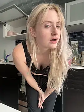 seeunexttuesday online show from October 2025 06:40:01 PM