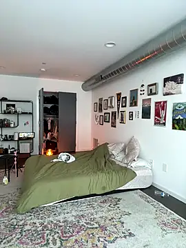 seeunexttuesday online show from October 2025 09:48:02 PM