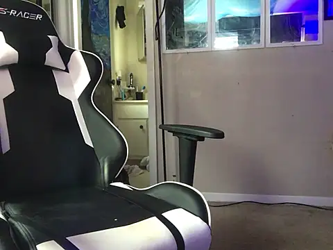 lilthicky352 online show from October 2025 02:20:02 PM