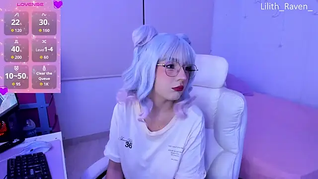 Snapshot of Lilith_Raven_ chatting on November 2025 04:45:02 AM Lilith Raven online show from November 2025 04:45:02 AM