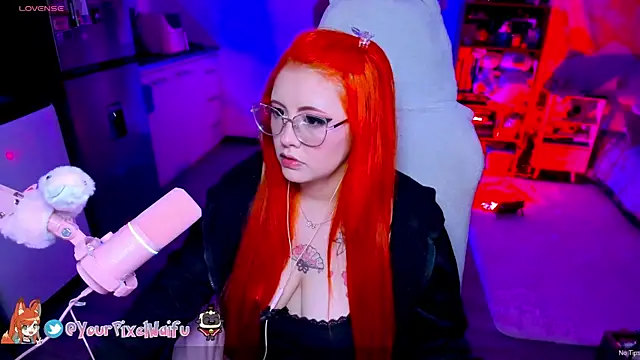 AlyssaRomanova online show from October 2025 02:35:01 AM