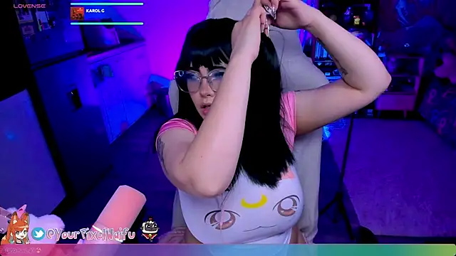 Snapshot of AlyssaRomanova chatting on October 2025 02:45:01 AM AlyssaRomanova online show from October 2025 02:45:01 AM