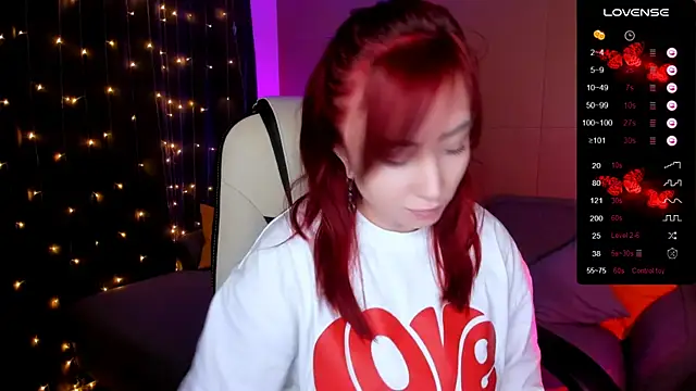 deboramoore online show from December 2025 02:17:02 AM