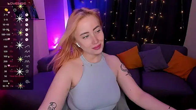 Snapshot of deboramoore chatting on July 2026 02:09:01 AM deboramoore online show from July 2026 02:09:01 AM