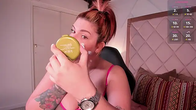 Snapshot of anabelle_clark chatting on September 2025 01:42:01 PM anabelle clark online show from September 2025 01:42:01 PM