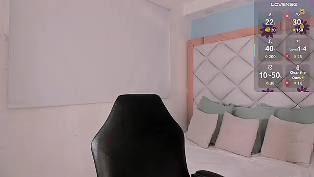 Snapshot of anabelle_clark chatting on March 2026 04:56:01 PM anabelle clark online show from March 2026 04:56:01 PM