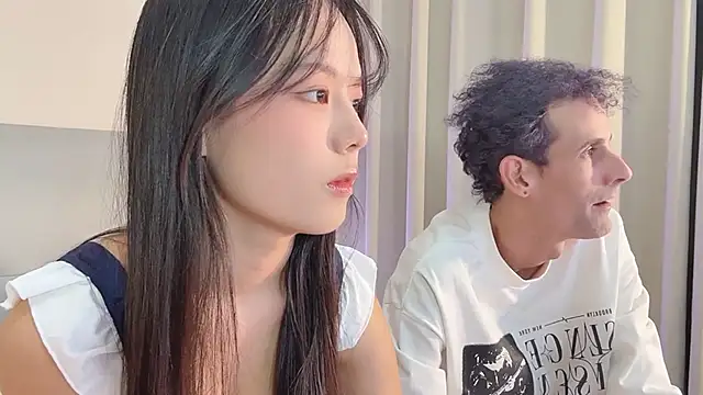 19cmfuck18girl online show from November 2025 04:10:01 PM