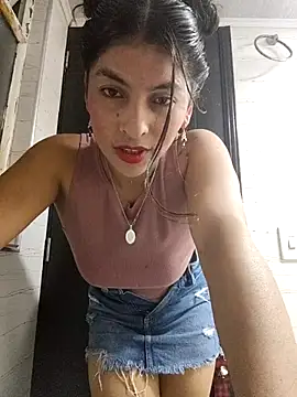 Fox Roxxan online show from April 2026 01:46:01 AM