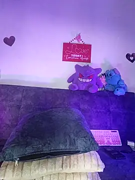 Fox Roxxan online show from May 2026 02:15:01 AM