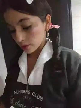 Fox Roxxan online show from April 2026 02:25:02 AM