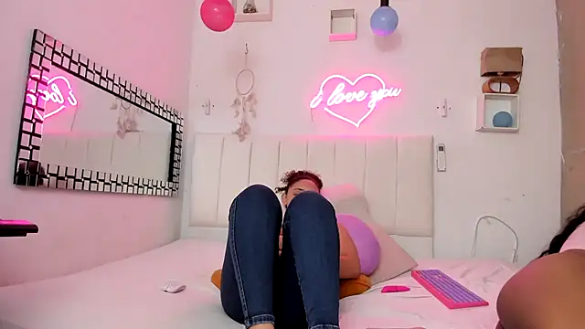 Snapshot of Andre_lezcano chatting on November 2025 08:46:02 PM Andre lezcano online show from November 2025 08:46:02 PM