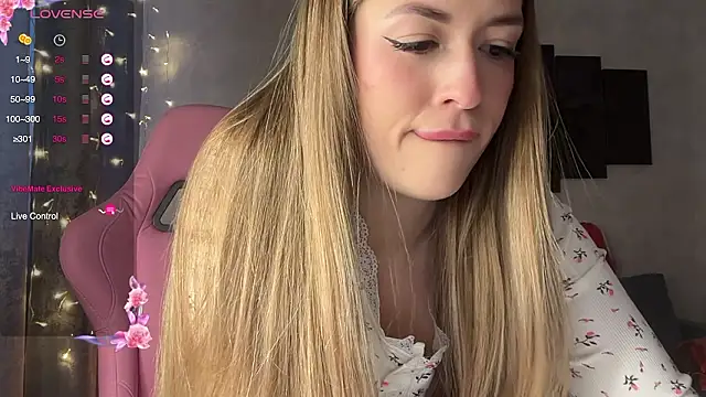 StacyWells online show from February 2026 02:00:01 AM