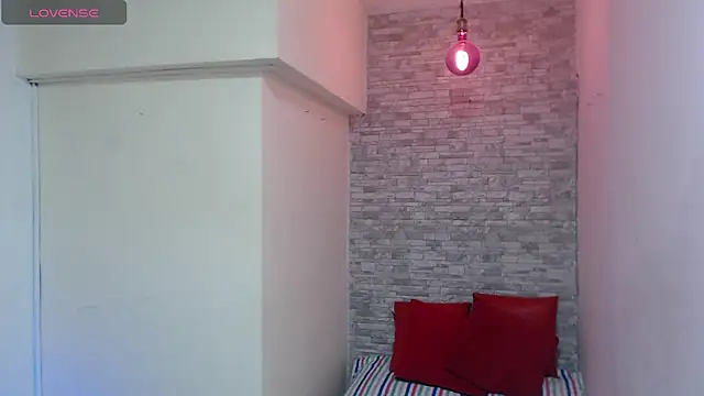 Stephany Rodriguez online show from September 2025 12:29:02 PM