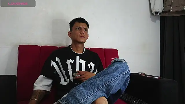 andrewcoopper1 online show from June 2026 02:50:02 AM