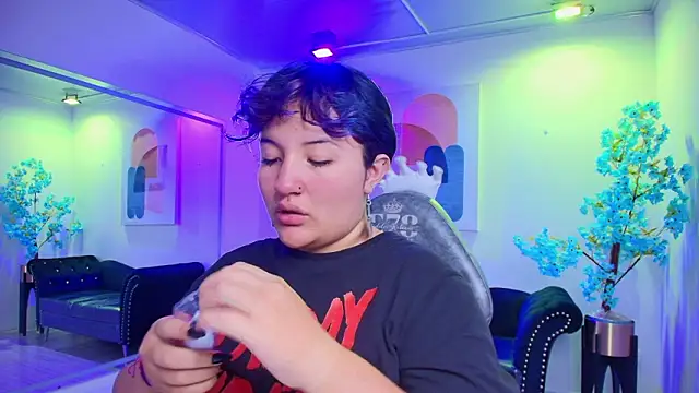 Ritsuka berry online show from March 2026 07:18:01 PM