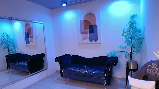 Ritsuka berry online show from November 2025 03:32:02 AM