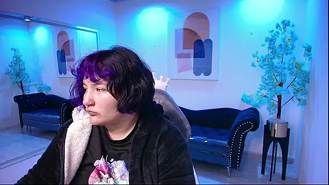 Ritsuka berry online show from December 2025 03:19:02 AM