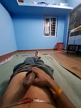 Tamilpayan00 online show from January 2026 06:14:01 PM