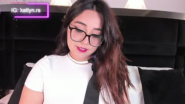 KatlynRous online show from November 2025 05:13:01 PM