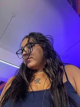 KatlynRous online show from May 2026 05:50:01 PM