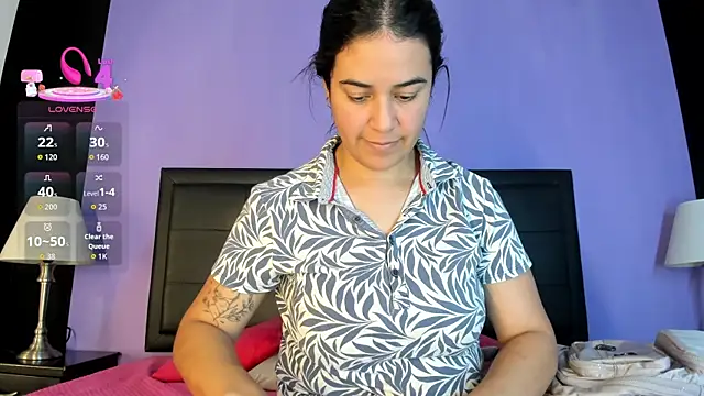 GreciaFox1 online show from May 2026 04:03:02 PM