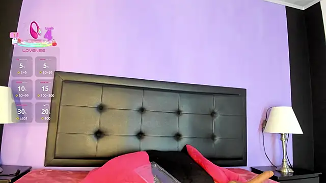 GreciaFox1 online show from April 2026 12:23:01 PM