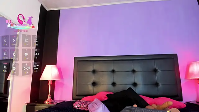 GreciaFox1 online show from May 2026 12:30:01 PM