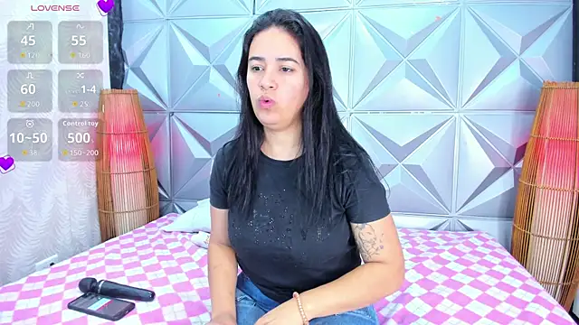 GreciaFox1 online show from December 2025 11:23:02 AM